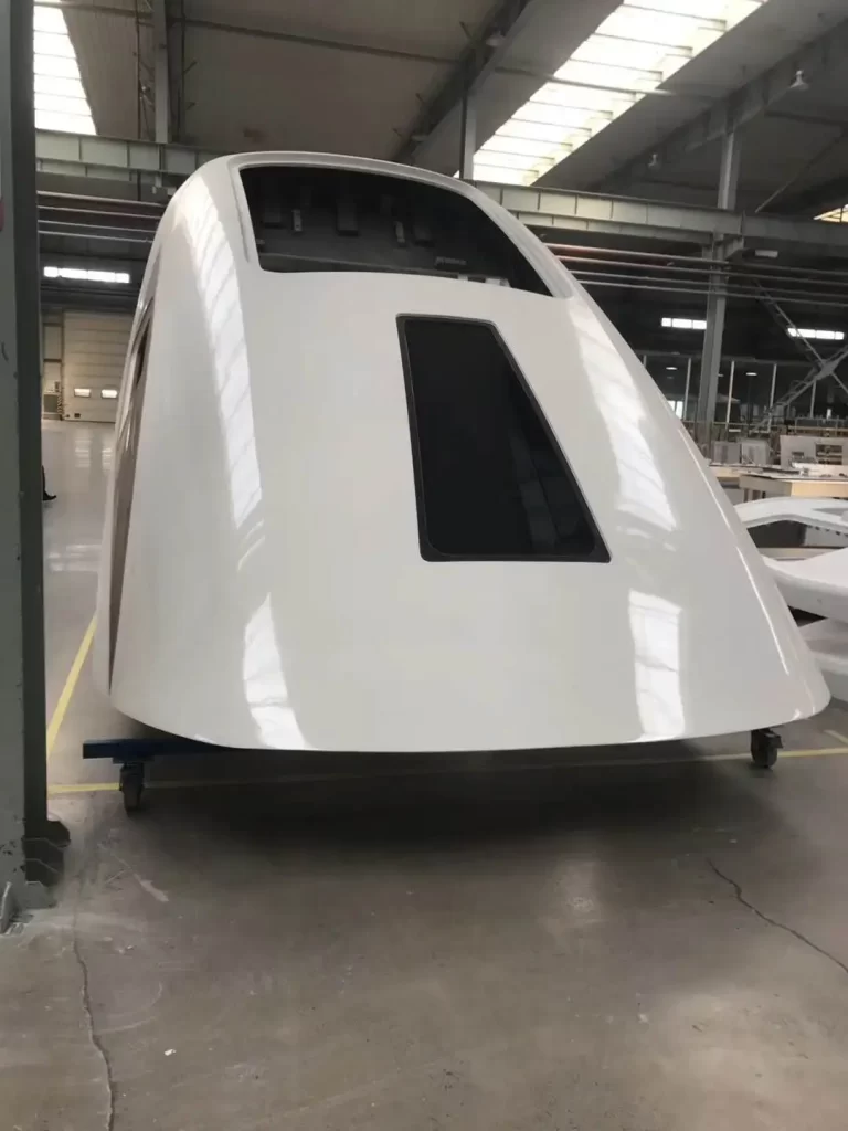 Examples of high-precision parts in the aerospace/rail transportation fields